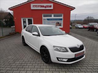 Škoda Octavia 1,6 TDI ČR KLIMA PĚKNÉ  III sedan