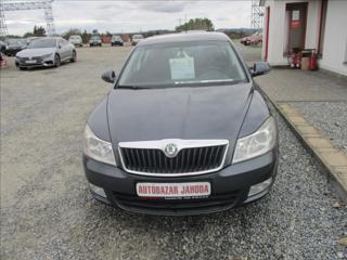 Škoda Octavia 1,6 TDI ,aut.klima, Elegance, sedan