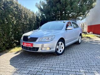 Škoda Octavia 1,6 TDI / KLIMA sedan