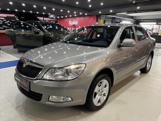 Škoda Octavia 1,4 TSI ChampioN ČR. 1 MAJITEL sedan
