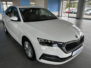 Škoda Octavia 1,5   TSI 110kW,STYLE,ČR,1.MAJ sedan