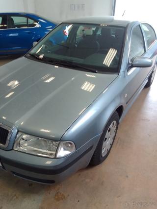 Škoda Octavia 1,6   MPI 75kW sedan