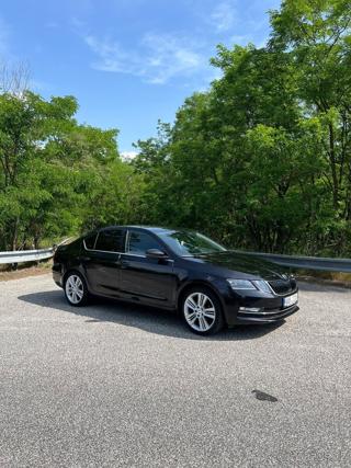 Škoda Octavia 1,6   III, Style, led svetla, rozvod sedan