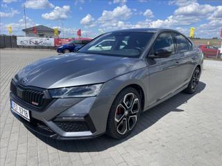 Škoda Octavia 2,0 TSi 180kw RS DSG Style Plus sedan