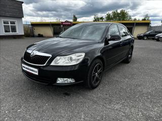 Škoda Octavia 1,6 TDI 77kW-SERVIS-FAKTURY sedan