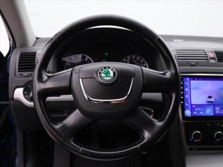 Škoda Octavia 1,2 TSI 77kW CZ Ambiente sedan - Foto 14