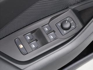 Škoda Octavia 1,5 TSI 110kW Style Aut.klima sedan - Foto 14