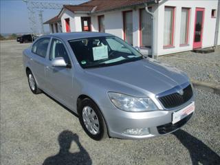 Škoda Octavia 1,4 TSI, digiklima, serviska, sedan