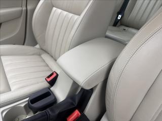 Škoda Octavia 1,4 DSG LED CANTON KŮŽE NAVI sedan - Foto 27
