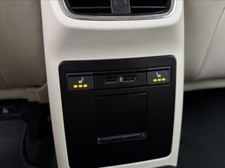 Škoda Octavia 1,4 DSG LED CANTON KŮŽE NAVI sedan - Foto 37
