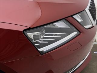 Škoda Octavia 1,4 DSG LED CANTON KŮŽE NAVI sedan - Foto 39