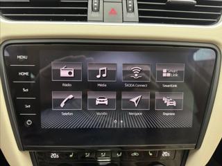 Škoda Octavia 1,4 DSG LED CANTON KŮŽE NAVI sedan - Foto 17