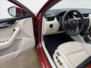 Škoda Octavia 1,4 DSG LED CANTON KŮŽE NAVI sedan - Foto 28