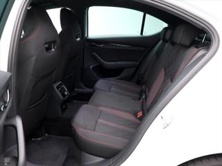 Škoda Octavia 2,0 TDI RS 4x4 Matrix DPH CZ sedan - Foto 14