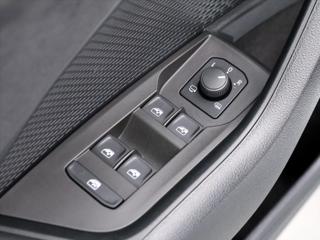 Škoda Octavia 2,0 TDI RS 4x4 Matrix DPH CZ sedan - Foto 15