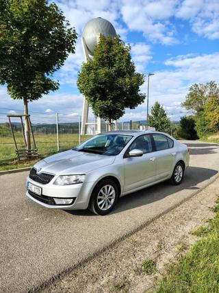 Škoda Octavia 1,2   TSI, tažné zař. sedan