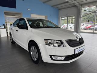 Škoda Octavia 1,6   TDI 66kW,SERVISKA,2.MAJ,ČR sedan