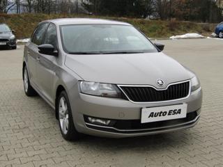 Škoda Rapid 1.0 TSi, 1.maj, ČR hatchback