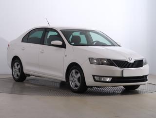 Škoda Rapid 1.6 TDI 77kW hatchback