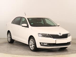 Škoda Rapid 1.0 TSI 70kW hatchback