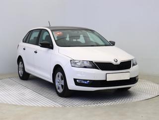 Škoda Rapid 1.0 TSI 70kW hatchback