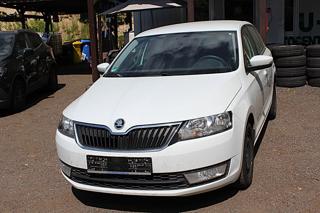 Škoda Rapid 1.2 TSi Spaceback hatchback