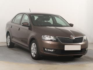 Škoda Rapid 1.0 TSI 70kW hatchback