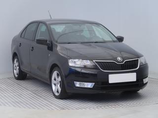 Škoda Rapid 1.6 TDI 77kW hatchback