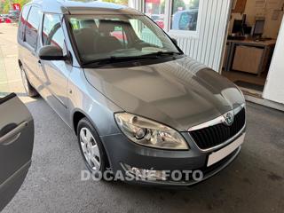 Škoda Roomster 1.2 TSi hatchback