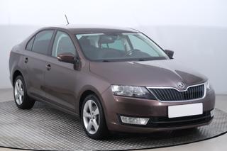 Škoda Rapid 1.6 TDI 85kW hatchback