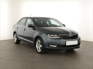 Škoda Rapid 1.0 TSI 81kW hatchback