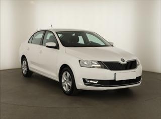 Škoda Rapid 1.0 TSI 81kW hatchback