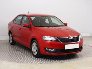 Škoda Rapid 1.0 TSI 70kW hatchback