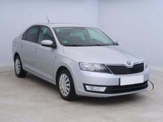 Škoda Rapid 1.6 TDI 66kW hatchback