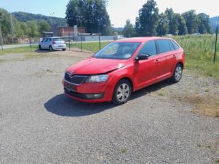 Škoda Rapid 1.2 TSI serviska 2x klíč hatchback