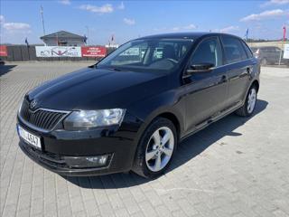 Škoda Rapid 1,2 TSi 66kw Style Radar Klimatronic Výhřev CZauto hatchback