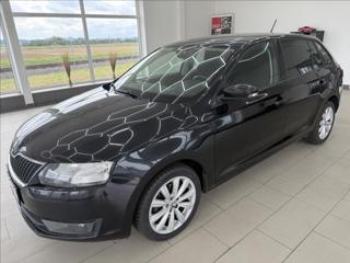 Škoda Rapid 1,2 TSI, Climatronic, CarPlay hatchback