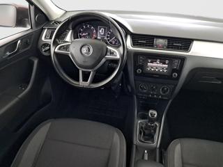 Škoda Rapid 1.2 TSI 66kW hatchback - Foto 9