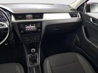 Škoda Rapid 1.2 TSI 66kW hatchback - Foto 11