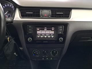 Škoda Rapid 1.2 TSI 66kW hatchback - Foto 16