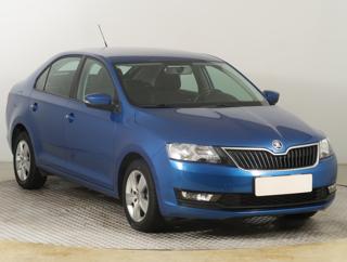 Škoda Rapid 1.0 TSI 70kW hatchback
