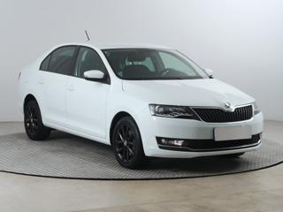 Škoda Rapid 1.0 TSI 81kW hatchback