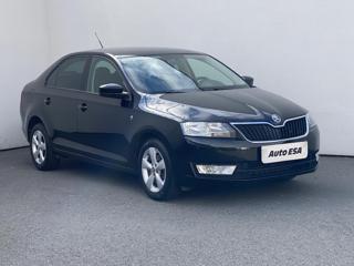 Škoda Rapid 1.6 TDi liftback