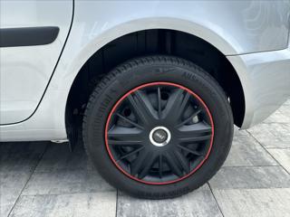 Škoda Roomster 1,2 HTP 69PS Style MPV - Foto 37