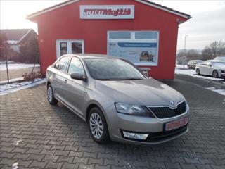 Škoda Rapid 1,2 TSI ČR 1.MAJITELKA 123070 KM PĚKNÉ sedan