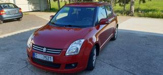 Suzuki Swift 1328 ccm, 67 kW, benzin hatchback