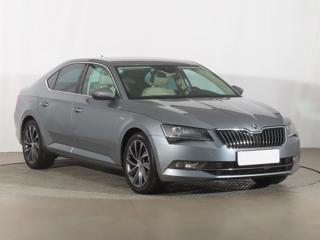 Škoda Superb 2.0 TSI 162kW hatchback