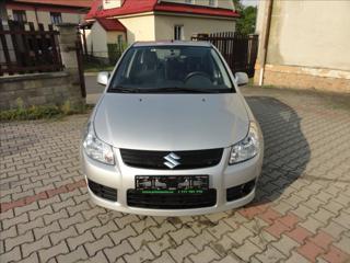 Suzuki SX4 1,6 VVT GLX bez koroze hatchback