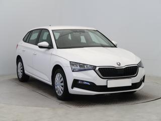 Škoda Scala 1.0 TSI 70kW hatchback