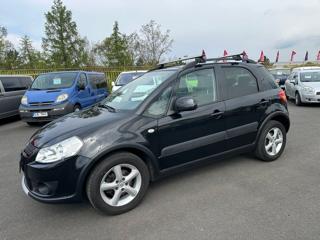 Suzuki SX4 16i 16V 4WD hatchback